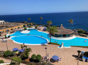 Отель Apartamentos Rocas del Mar  Коста Дель Силенсио